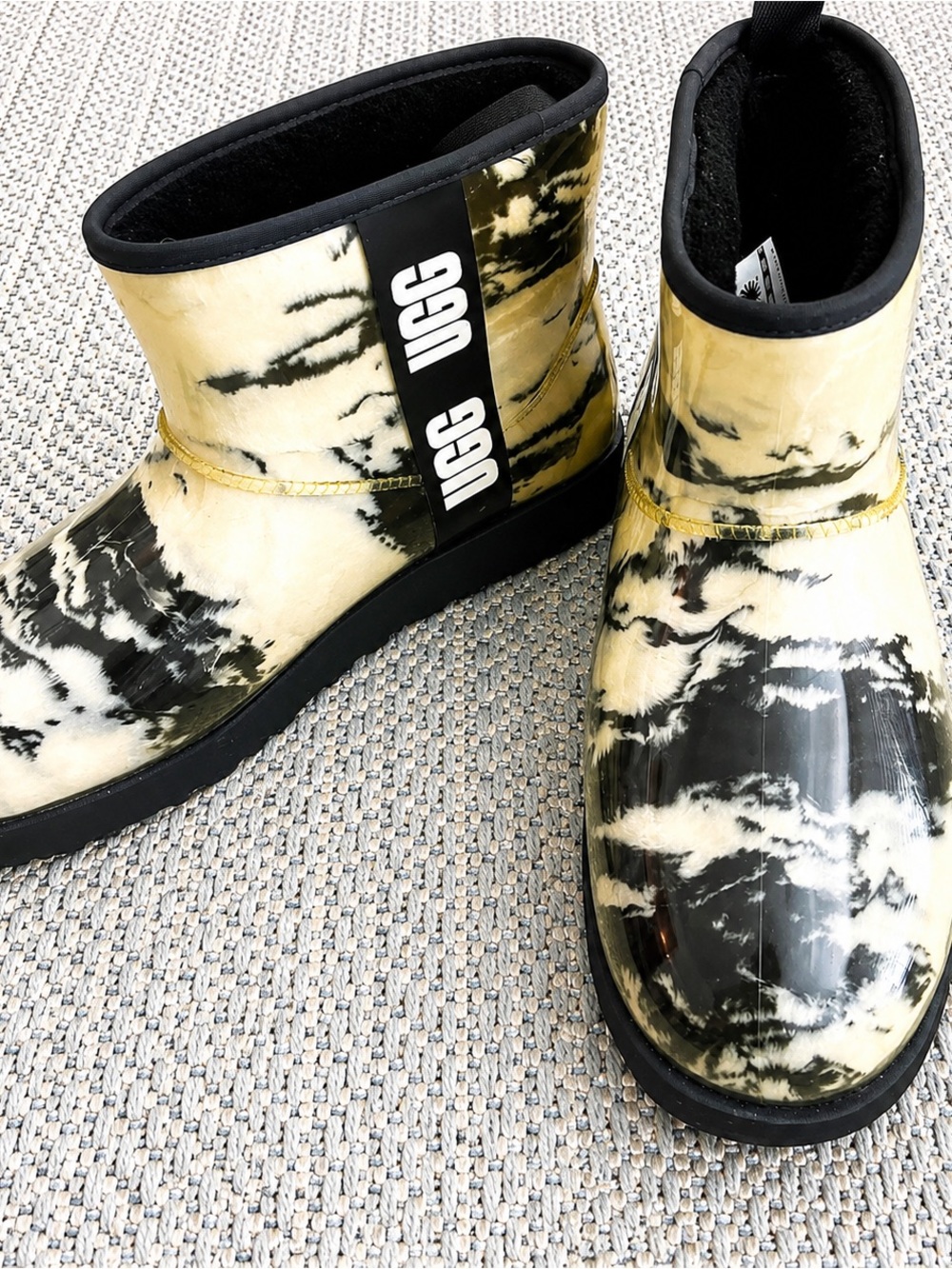 UGG Yellow Black Marble Short Rain Boots